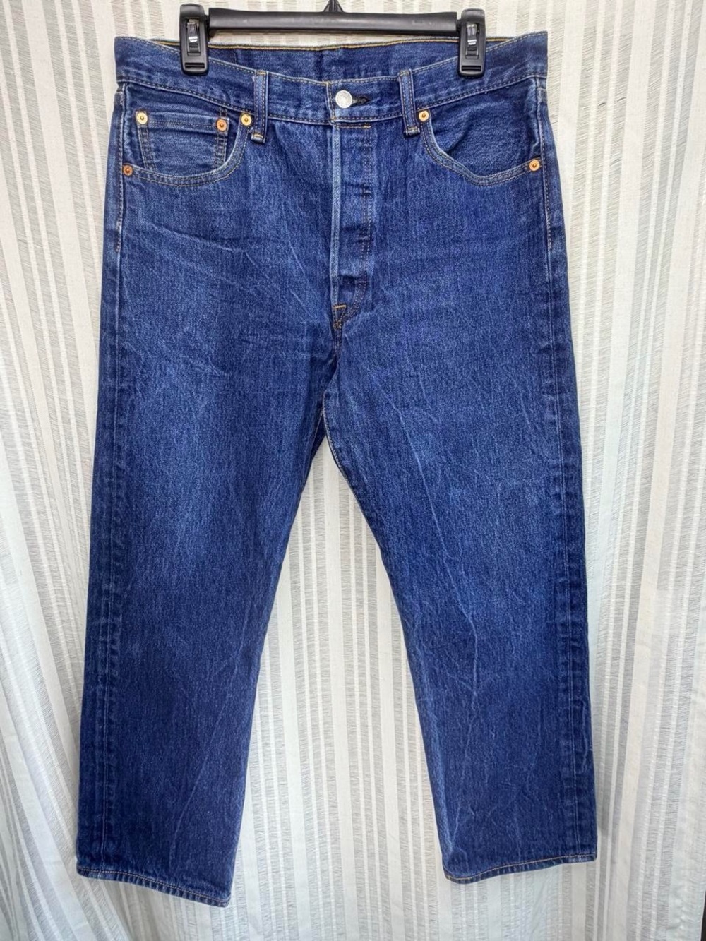 Levi’s 501 Jeans Dark Wash Straight Leg W35 L30 Vintage-inspired